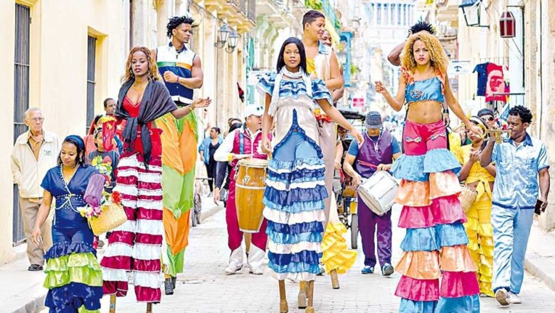Cuba comparte experiencia en gestión cultural con Bolivia