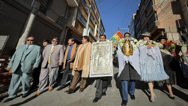 Más de 70 fraternidades dan inicio al recorrido de la Promesa al Señor Jesús del Gran Poder